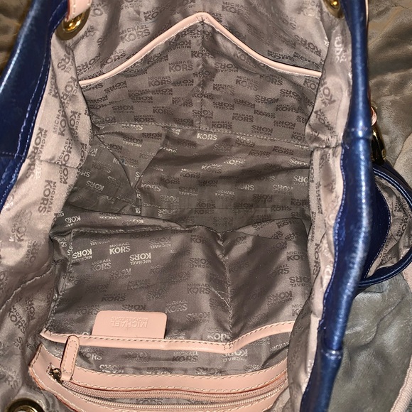 Michael Kors Shoulder Bag - Picture 4 of 5